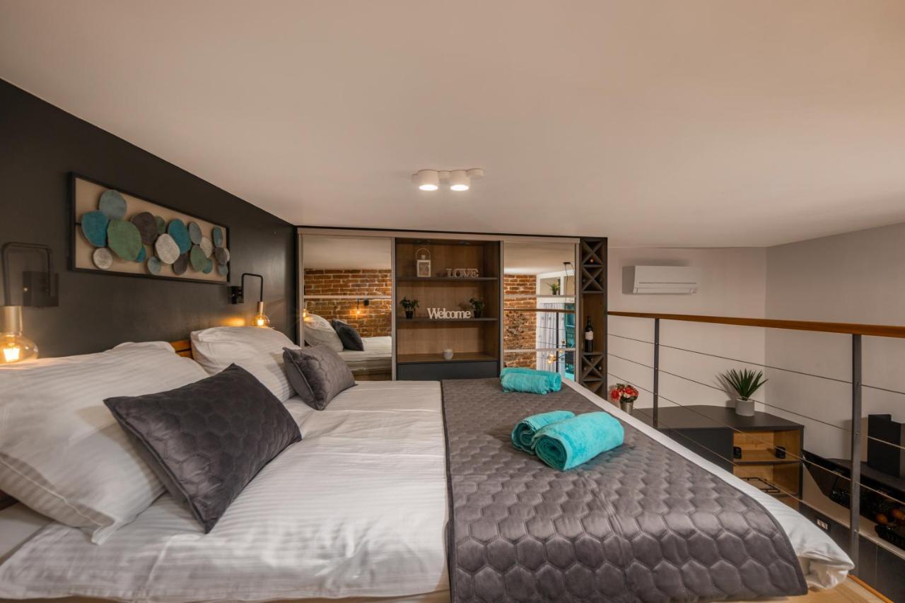 Studio Apartments Atelier Rijeka Eksteriør billede