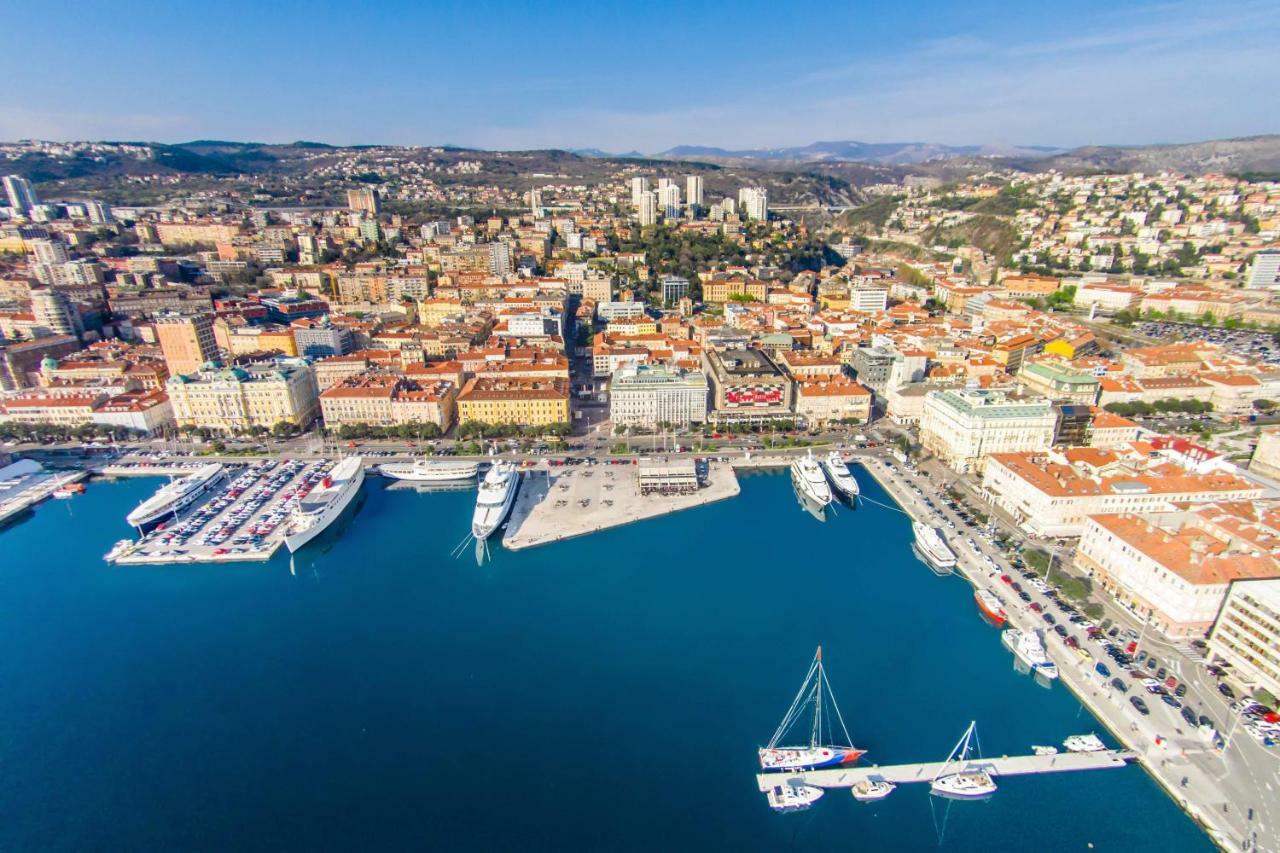 Studio Apartments Atelier Rijeka Eksteriør billede